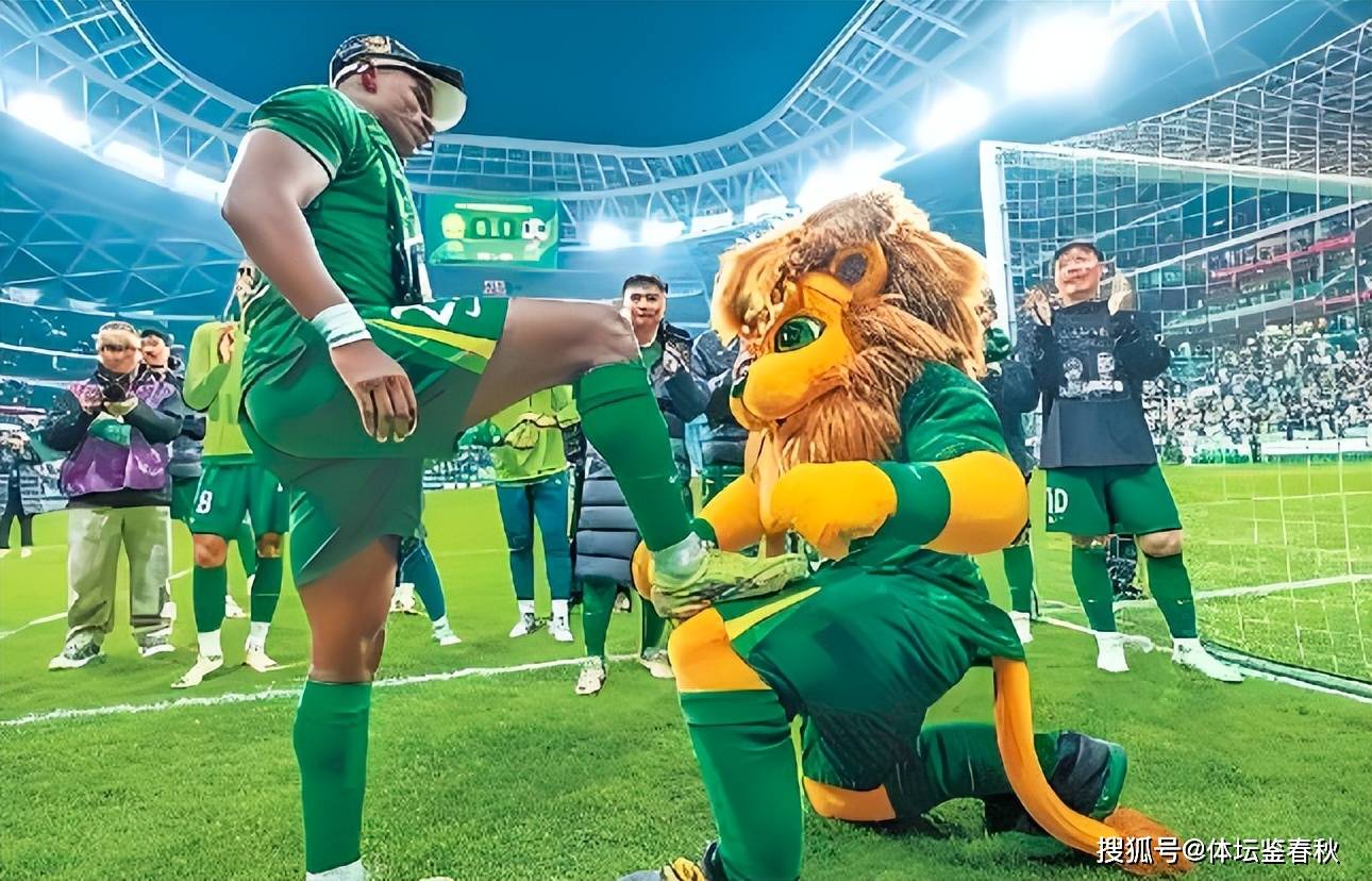 开云体育下载-太狠了！转会期北京国安调整名单以备荷甲里尔单刀错失备战欧联，犹他爵士集结日官宣签约的简单介绍