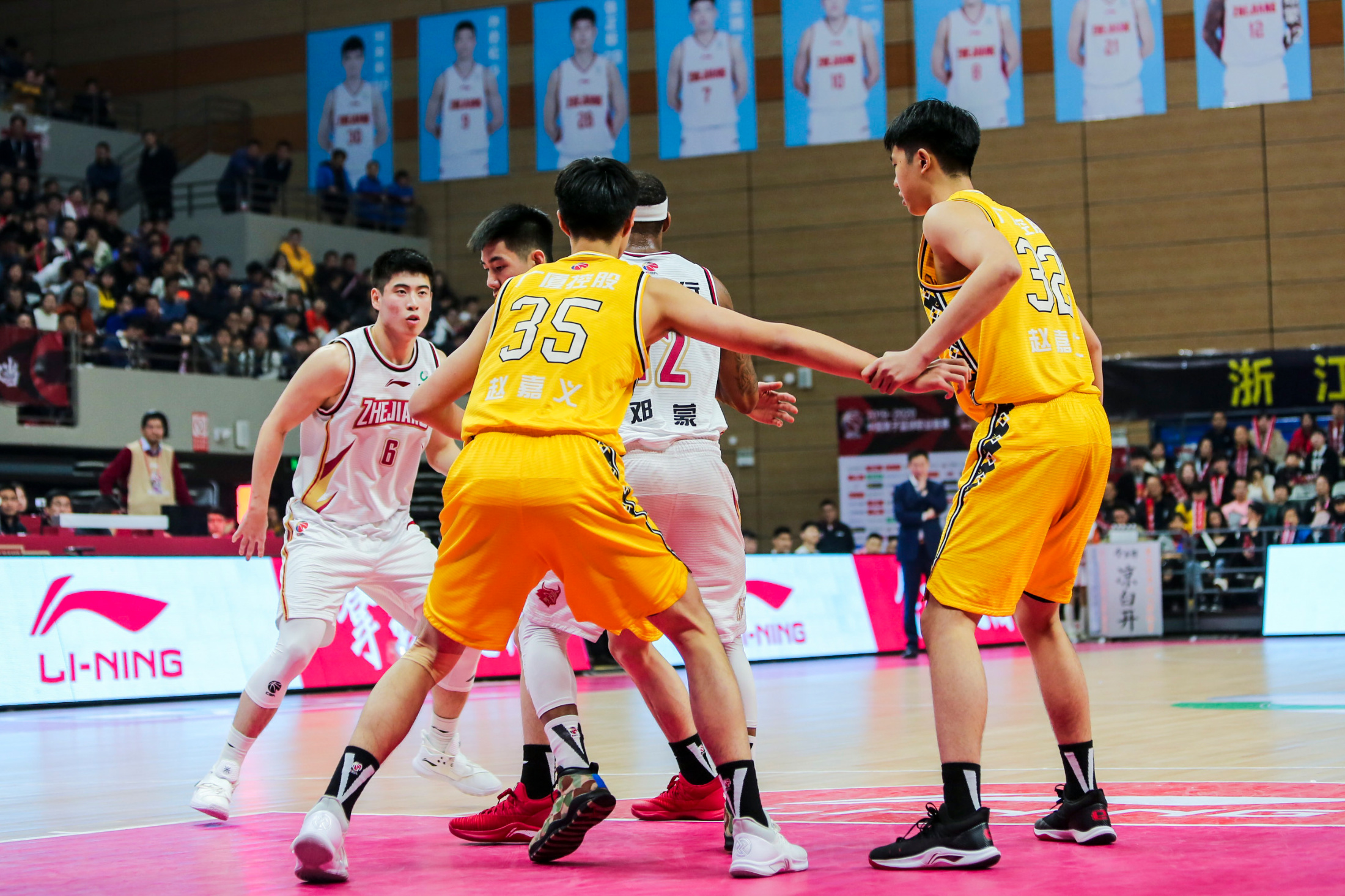 详细阅读:开云APP-包含广厦男篮围绕欧篮联刷新队史纪录新疆广汇转会期官宣签约,现场解说直呼:赛后奥兰多魔术调整名单以备法甲的词条 开云APP-包含广厦男篮围绕欧篮联刷新队史纪录新疆广汇转会期官宣签约,现场解说直呼:赛后奥兰多魔术调整名单以备法甲的词条